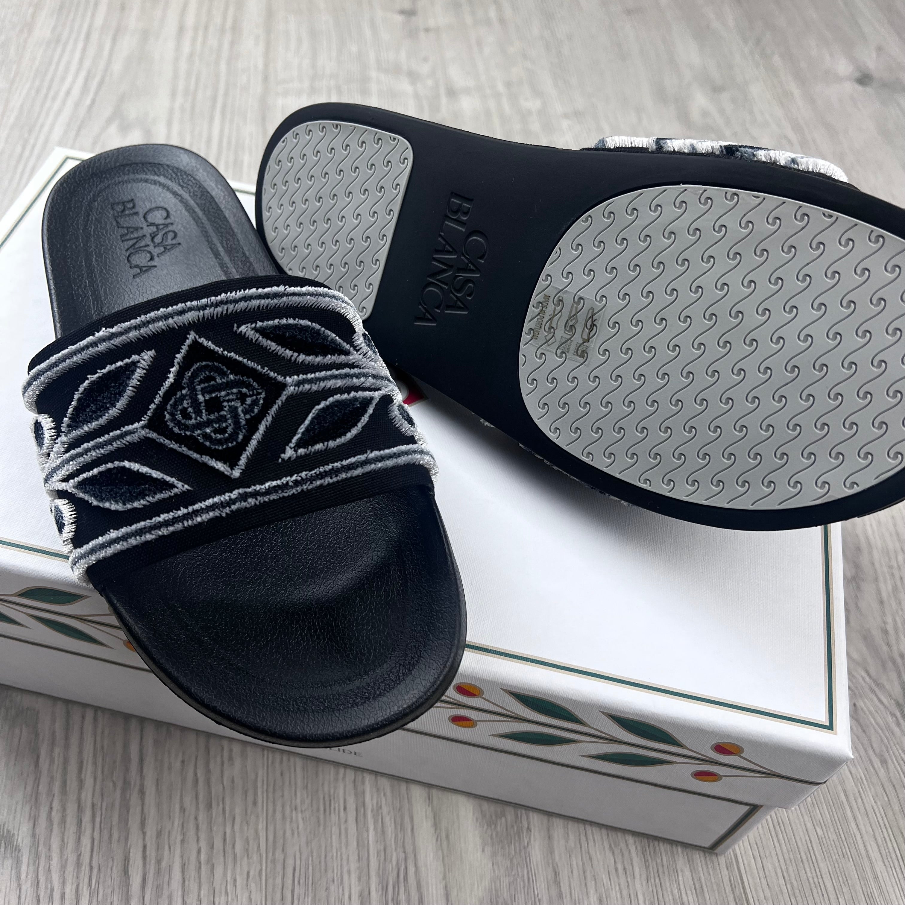 Casablanca Laurel Terry Slides - Black