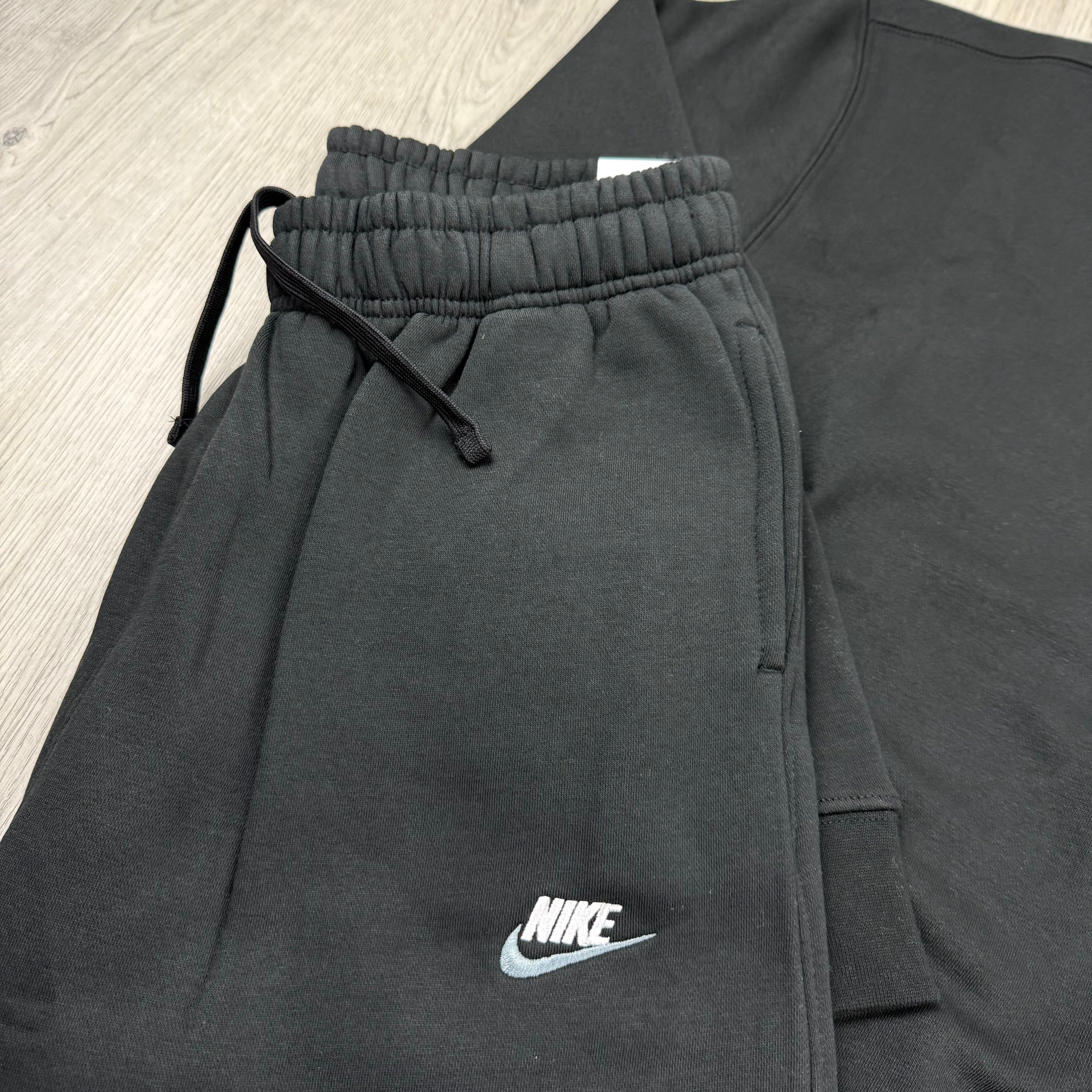 Nike Club Tracksuit - Black