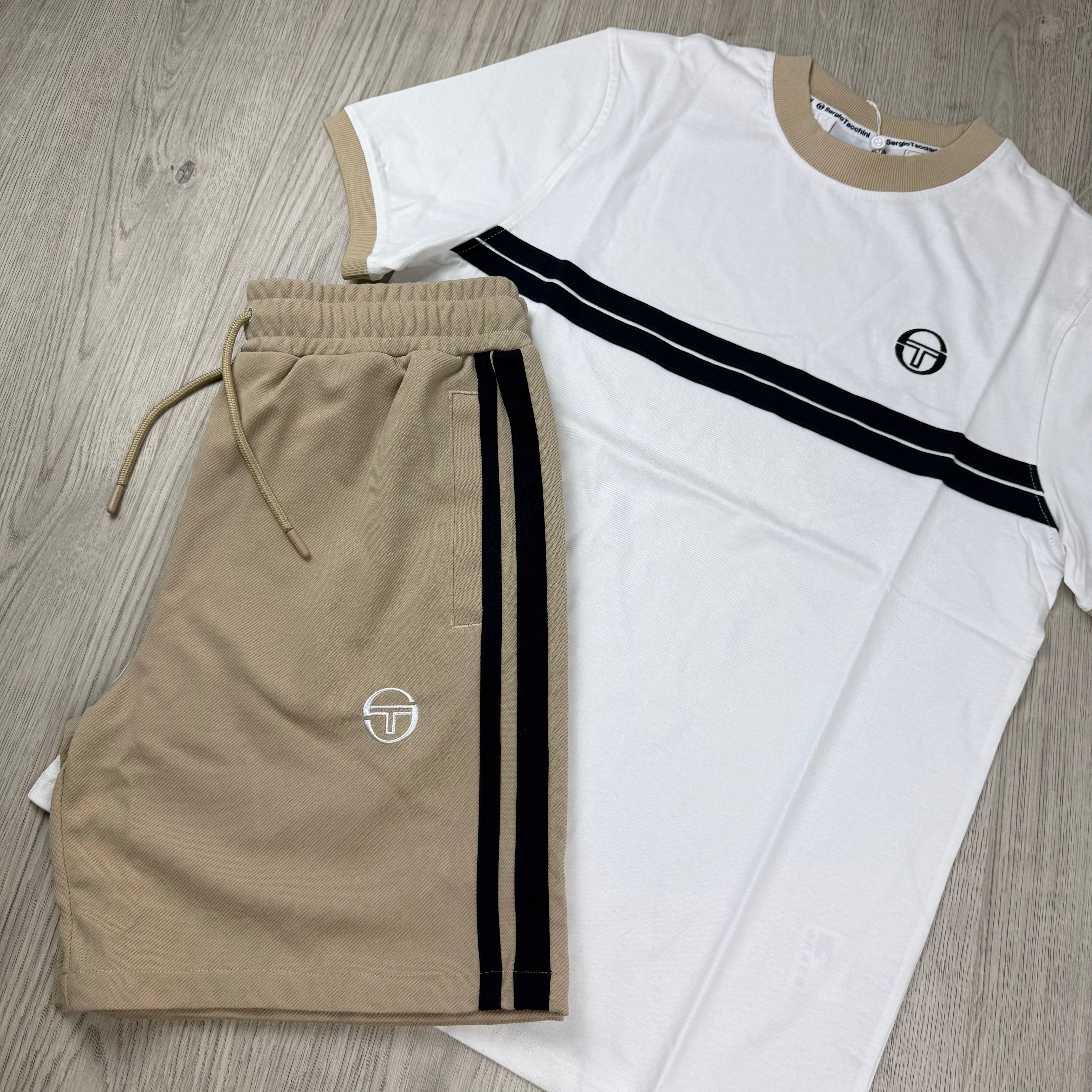 Sergio Tacchini 'Supermac' Set - White/Humus
