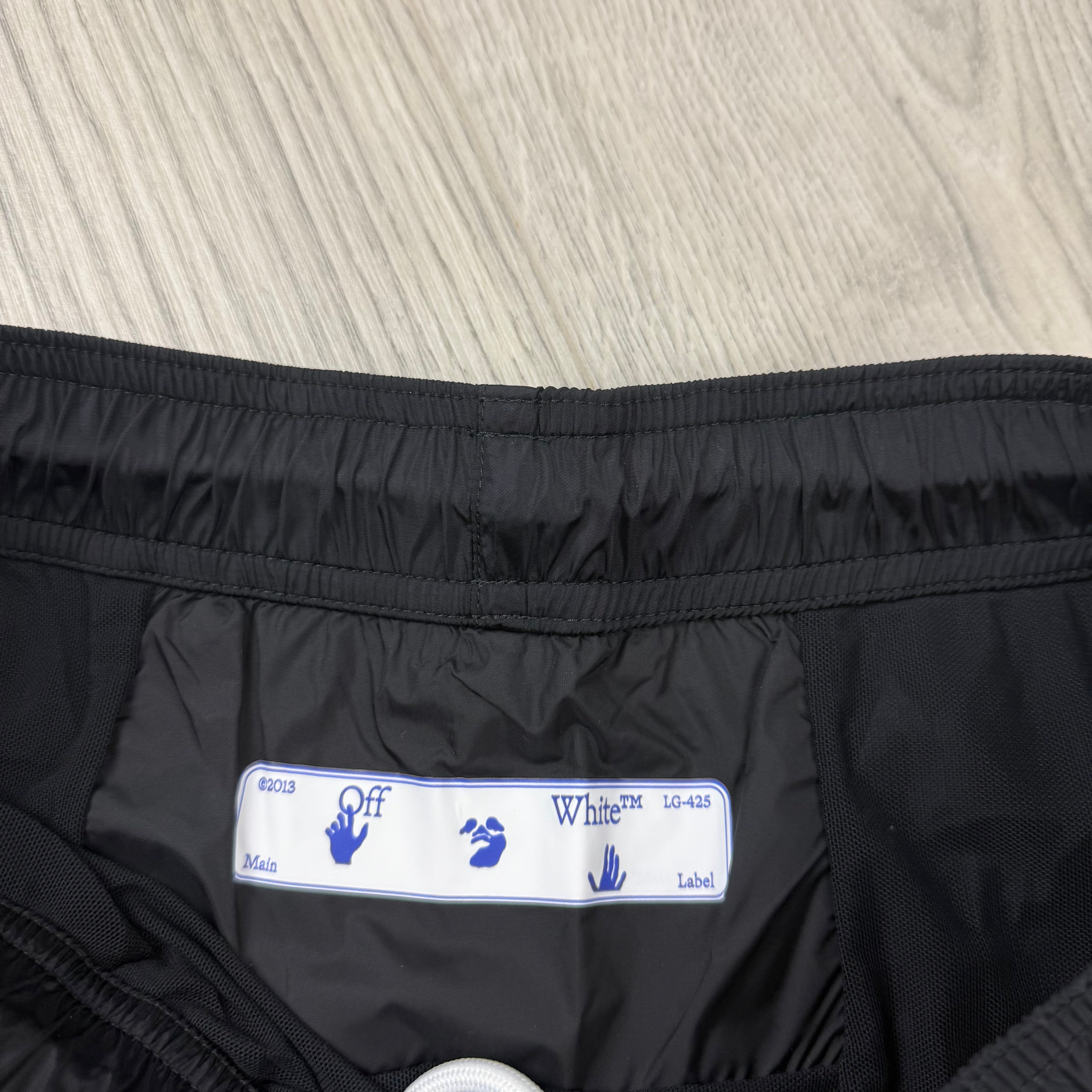 Off-White Tab Swim Shorts - Black
