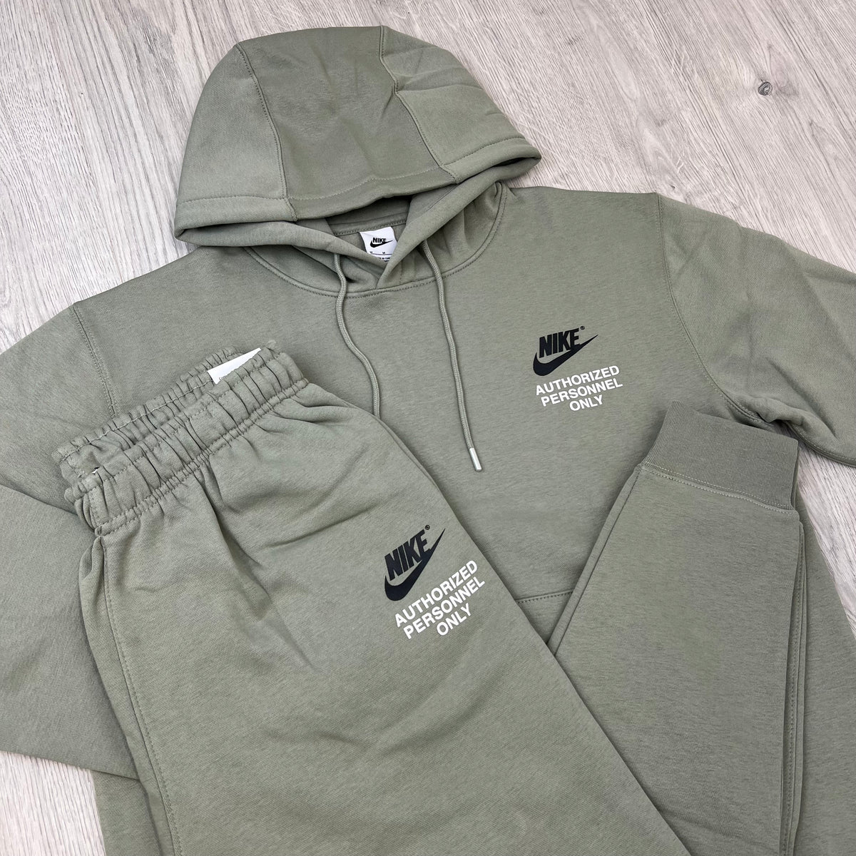 Nike AP Tracksuit - Khaki