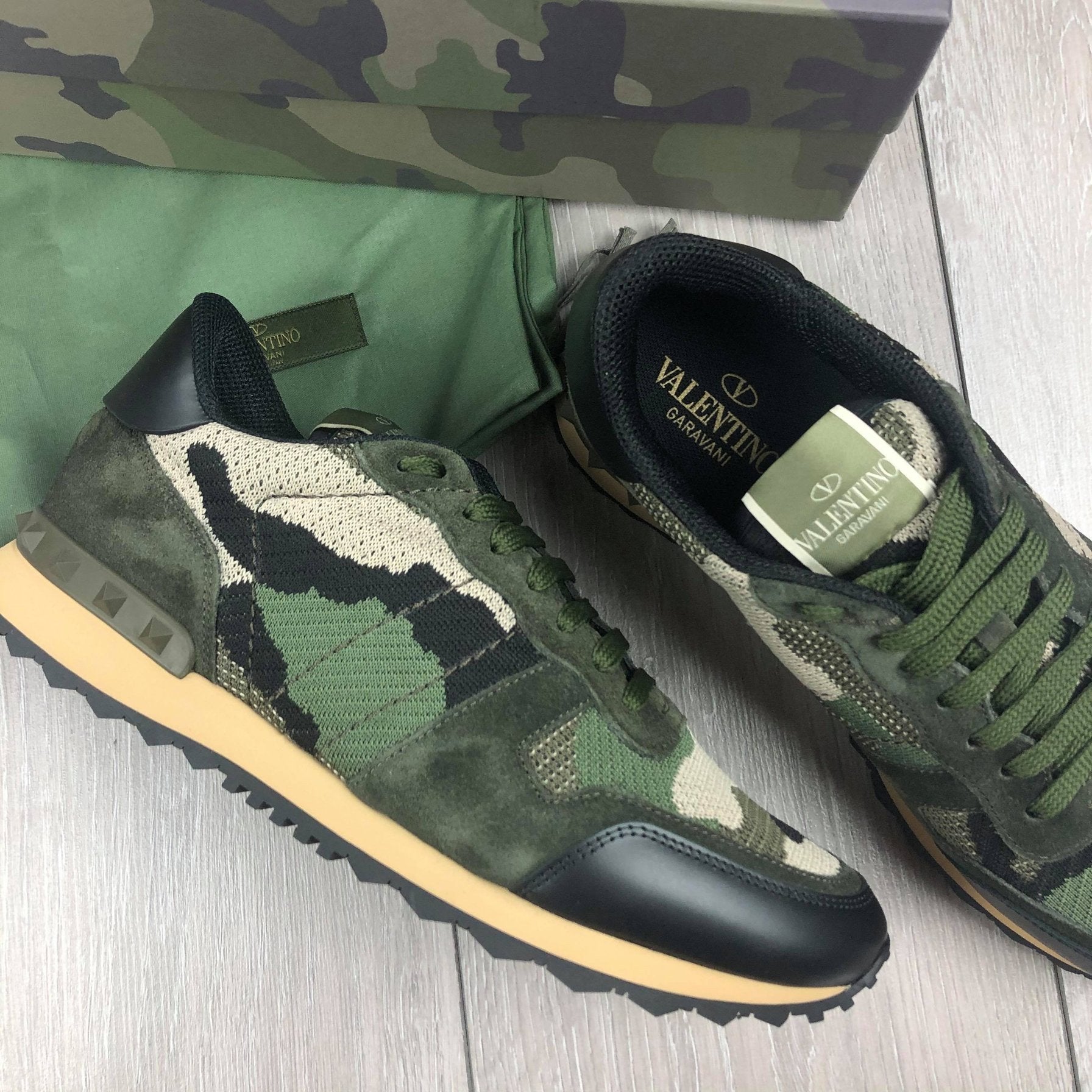 Valentino Rockrunner Sneakers - Khaki