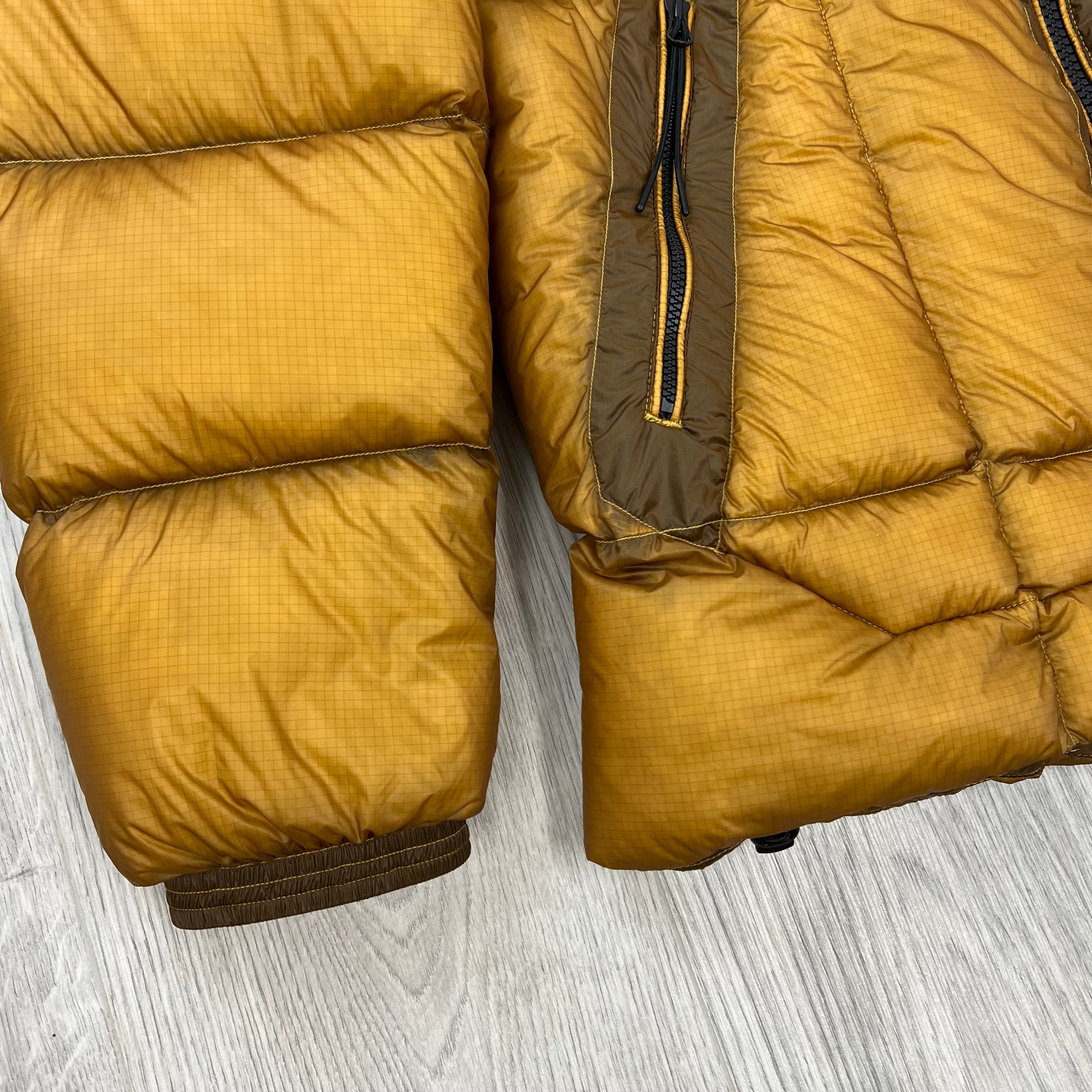 CP Company D.D. Shell Down Jacket - Buck Thorn Brown