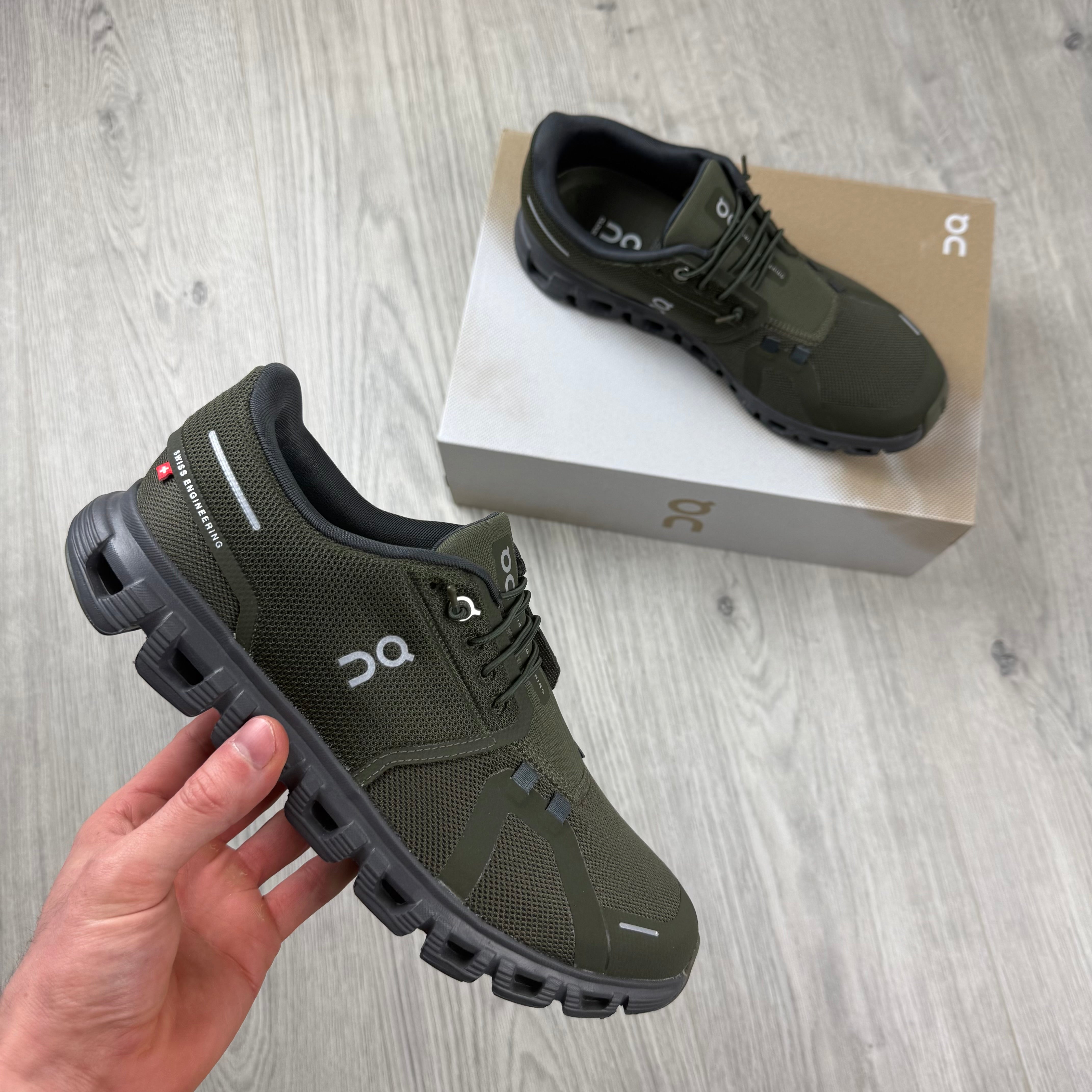 On Running 'Cloud 6' Sneakers - Olive