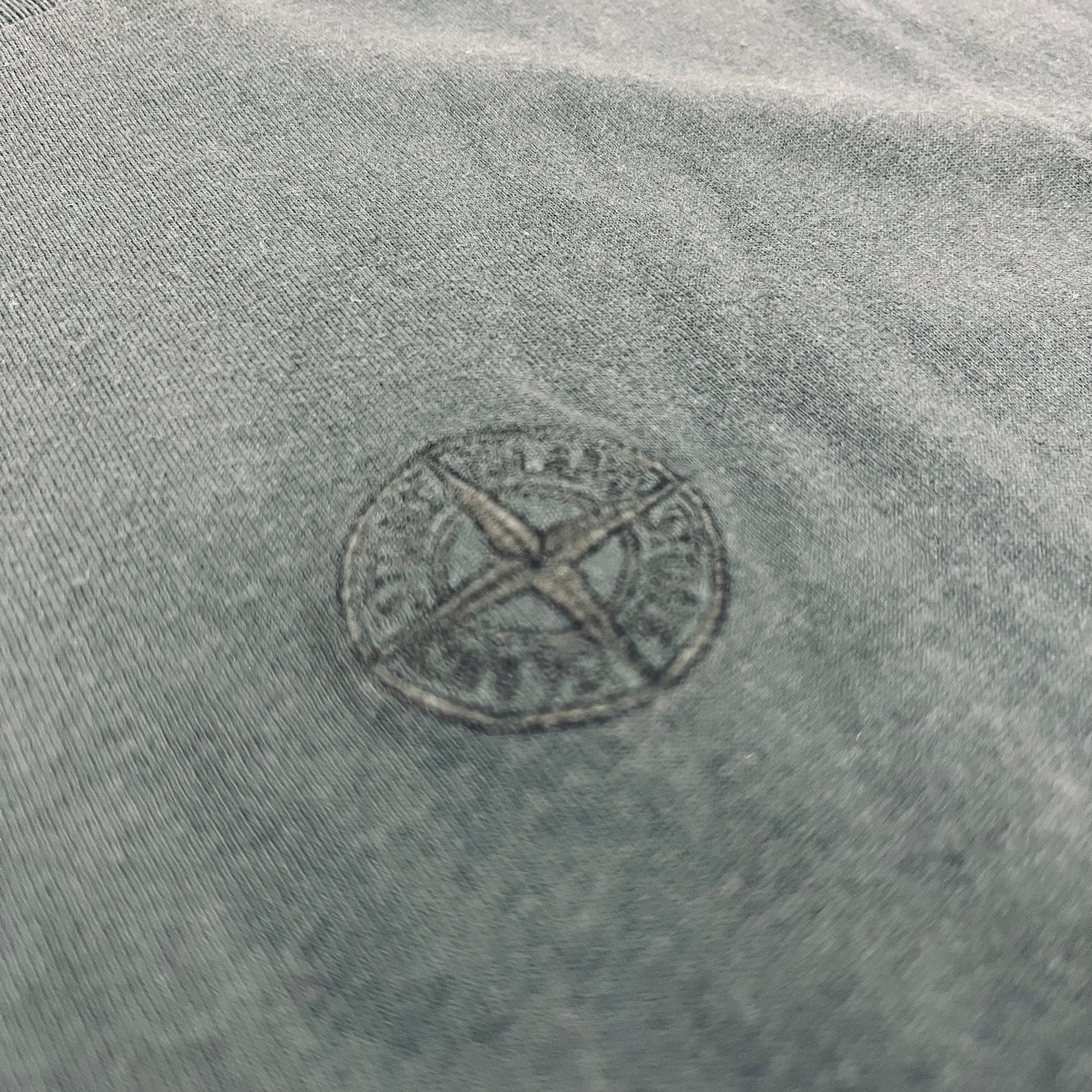 Stone Island Embroidered T-Shirt - Navy