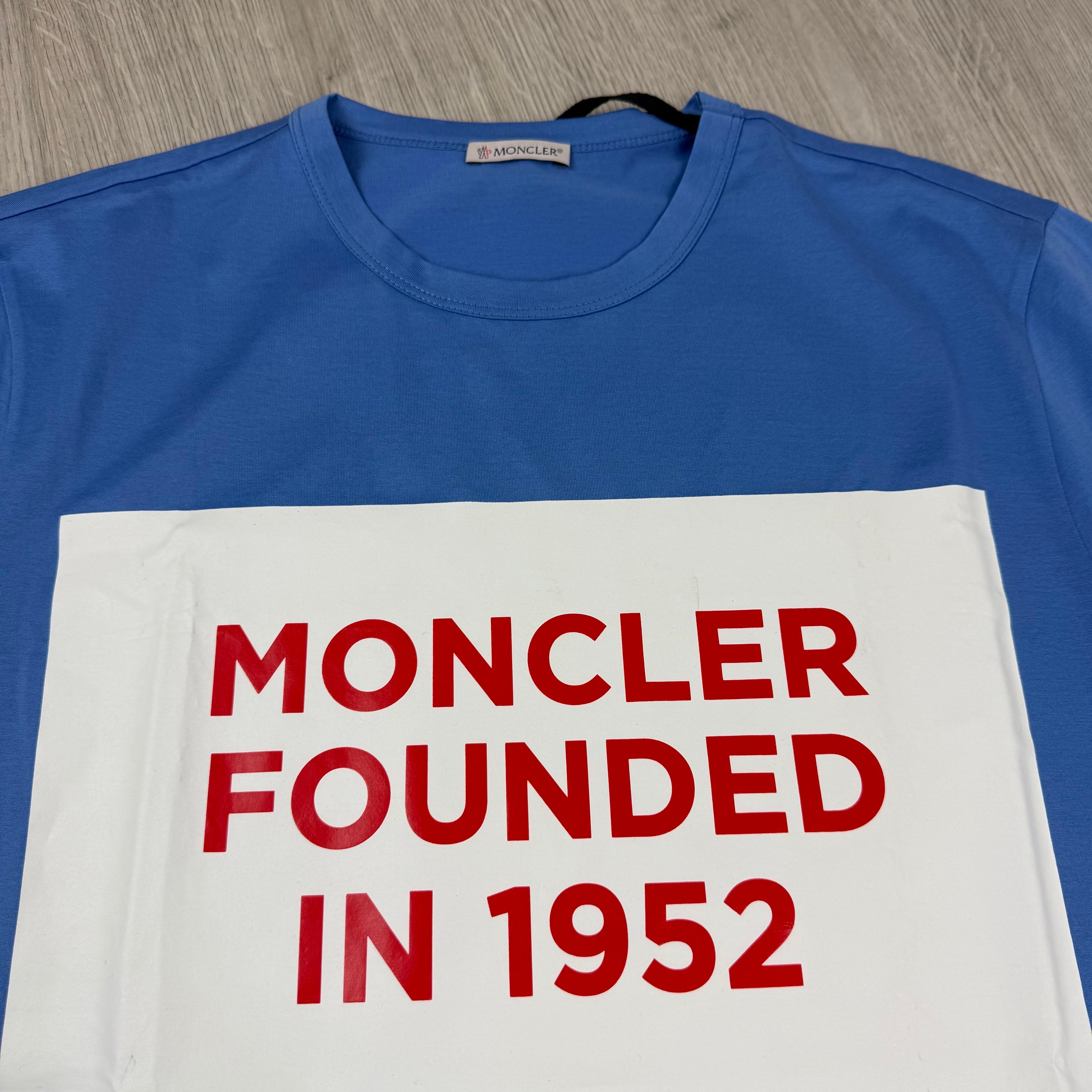 Moncler 1952 Box T-Shirt - Blue