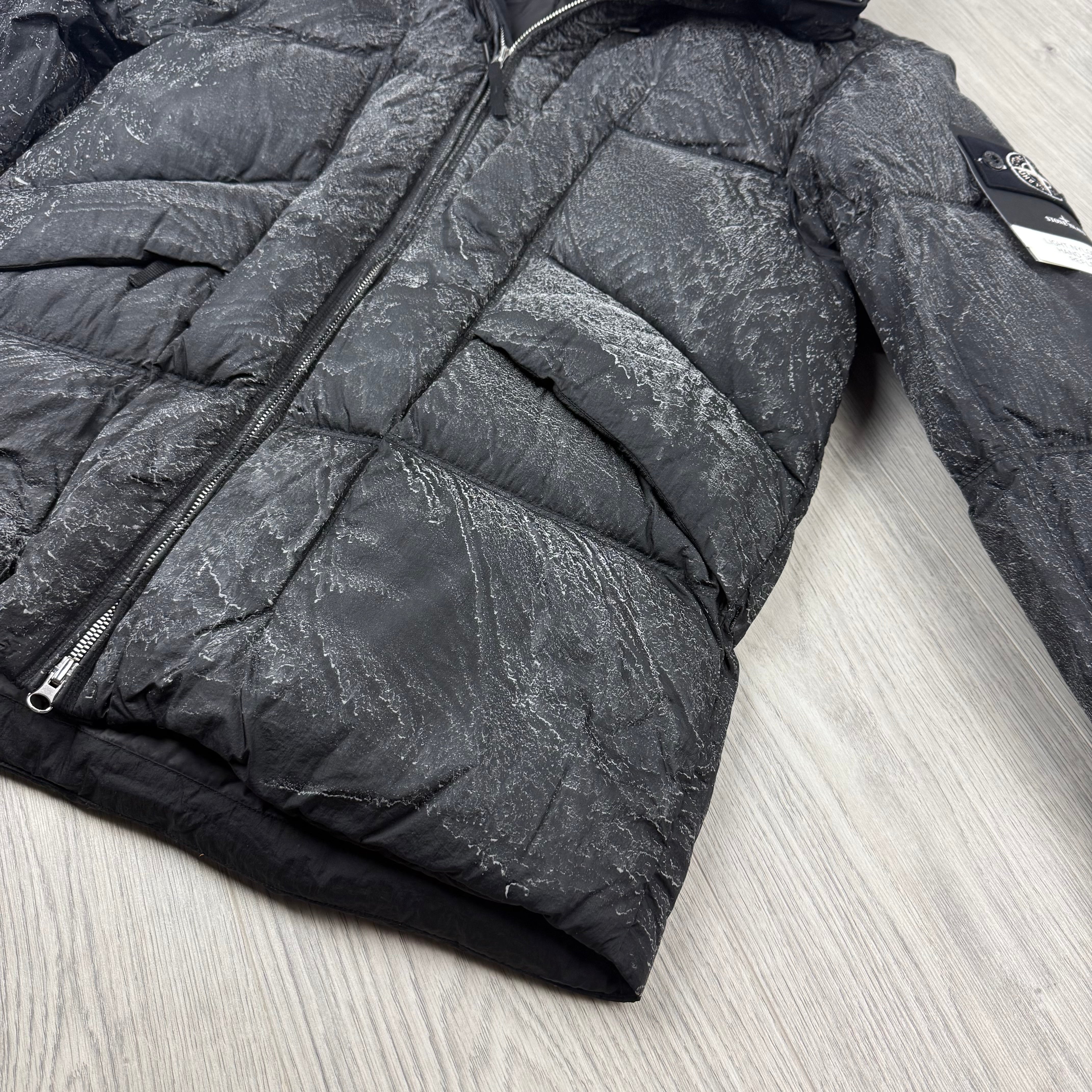 Stone Island Tela Hand Sprayed Reflective Down Jacket - Black