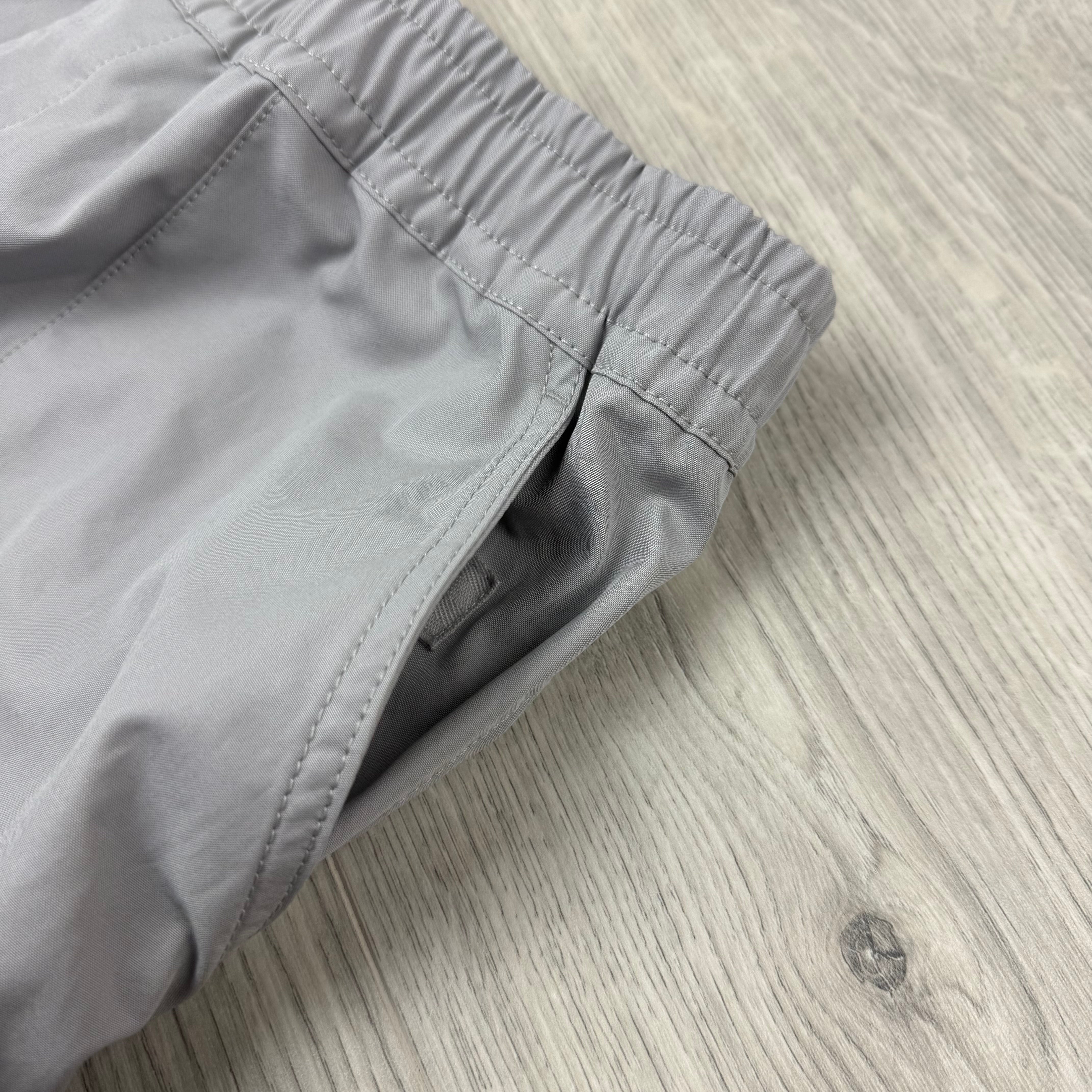 Stone Island Ghost Cargo Shorts - Dust Grey