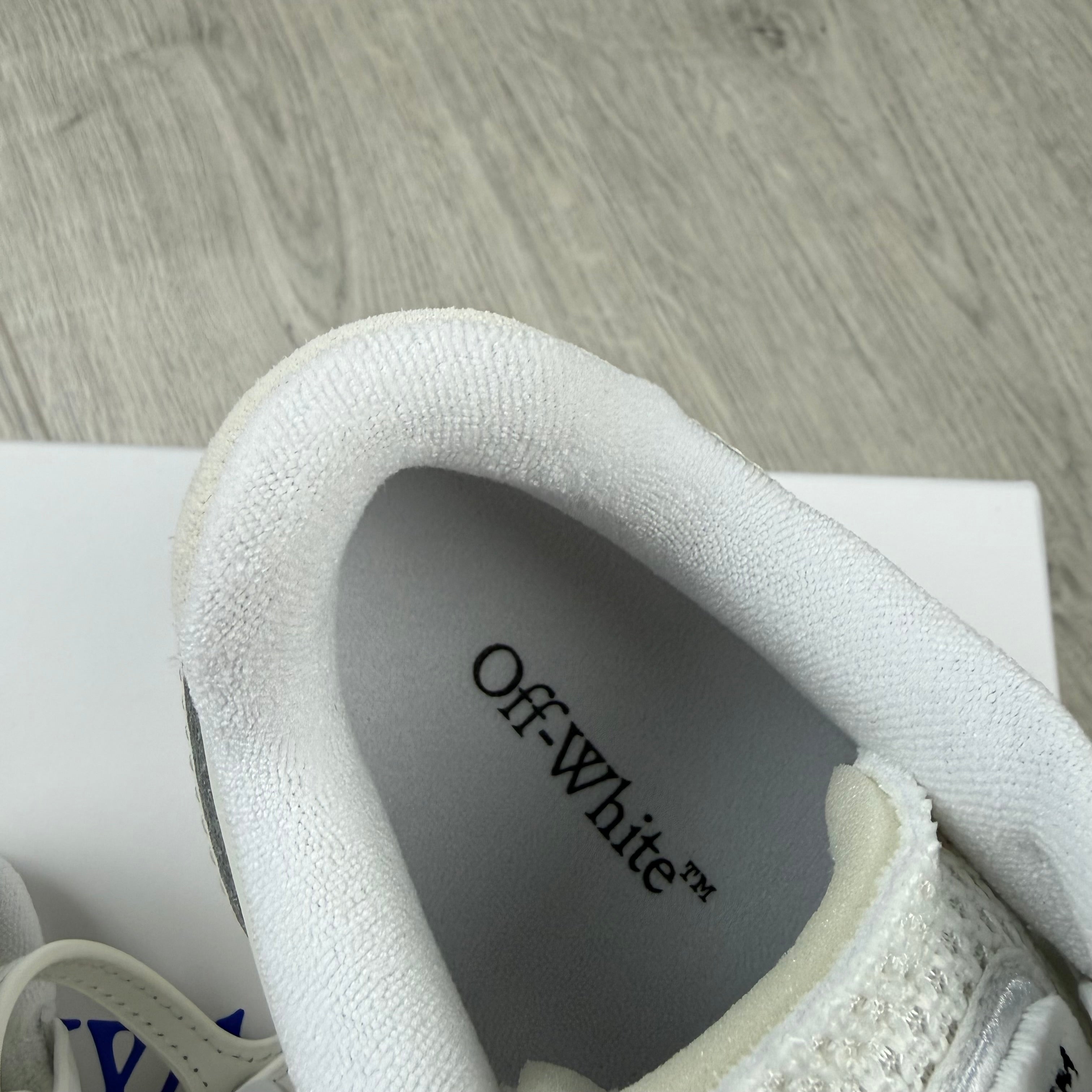 Off-White 'Slim Out Of Office' Sneakers - White