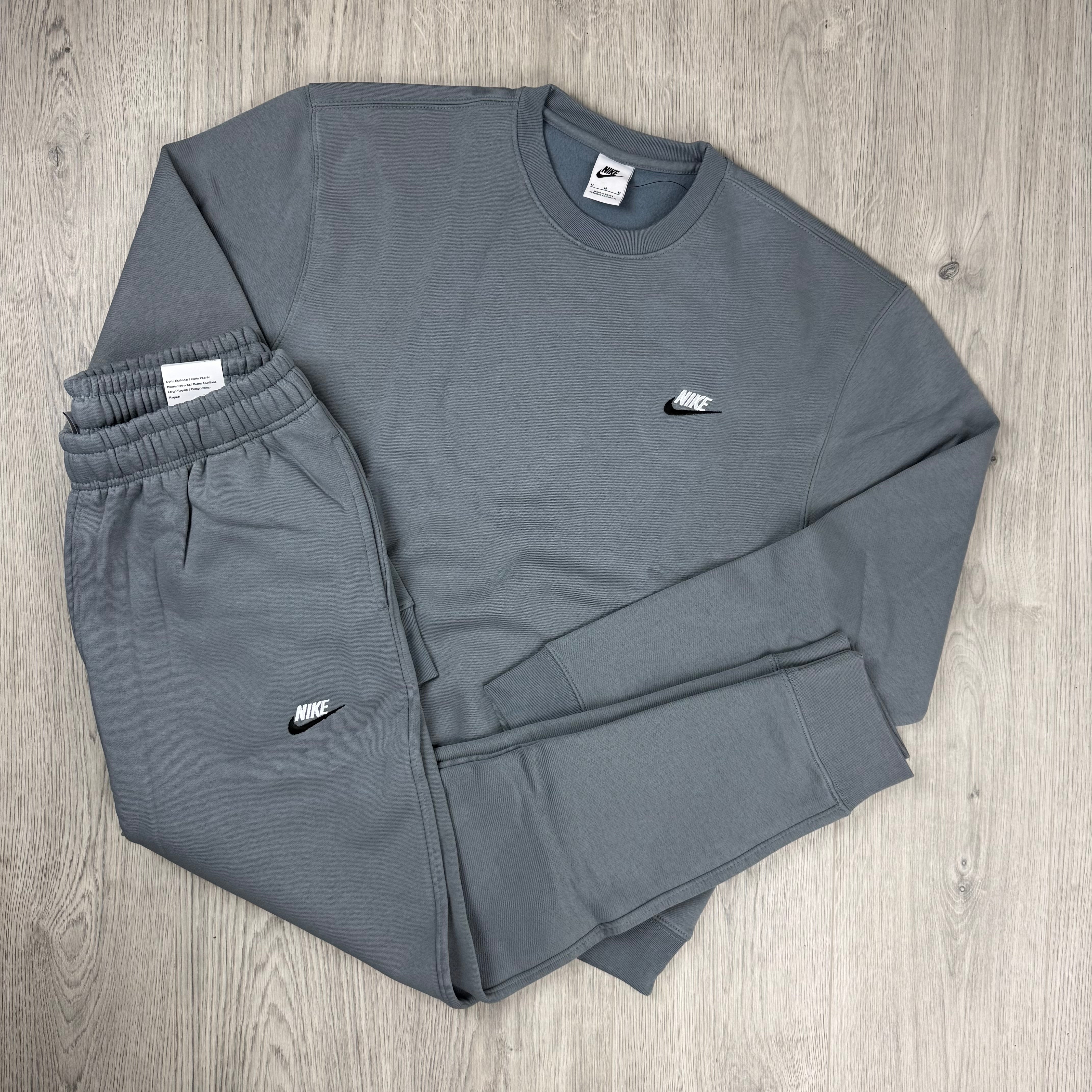 Nike Club Tracksuit - Grey